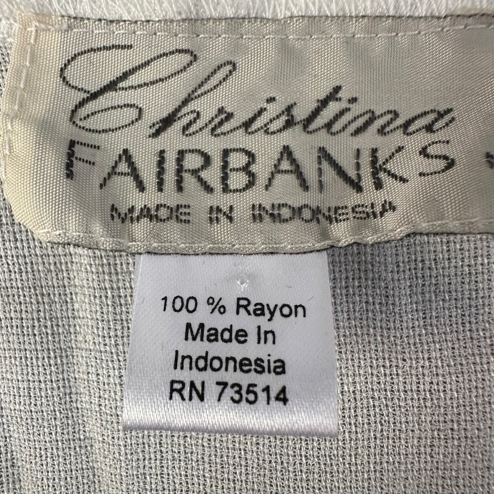 Vintage Christina Fairbanks‎ White Embossed Floral Satin Robe MEDIUM - Picture 2 of 12